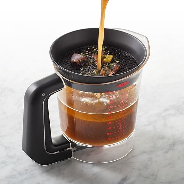 oxo-good-grips-good-gravy-fat-separator-4-cup-x5 gg_11198900_9c.jpg