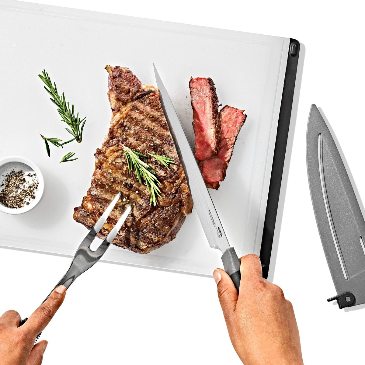 8-in-chefs-knife-with-locking-sheath-v7 oxo_chefs-knife-with-sheath_pdp_05.jpeg