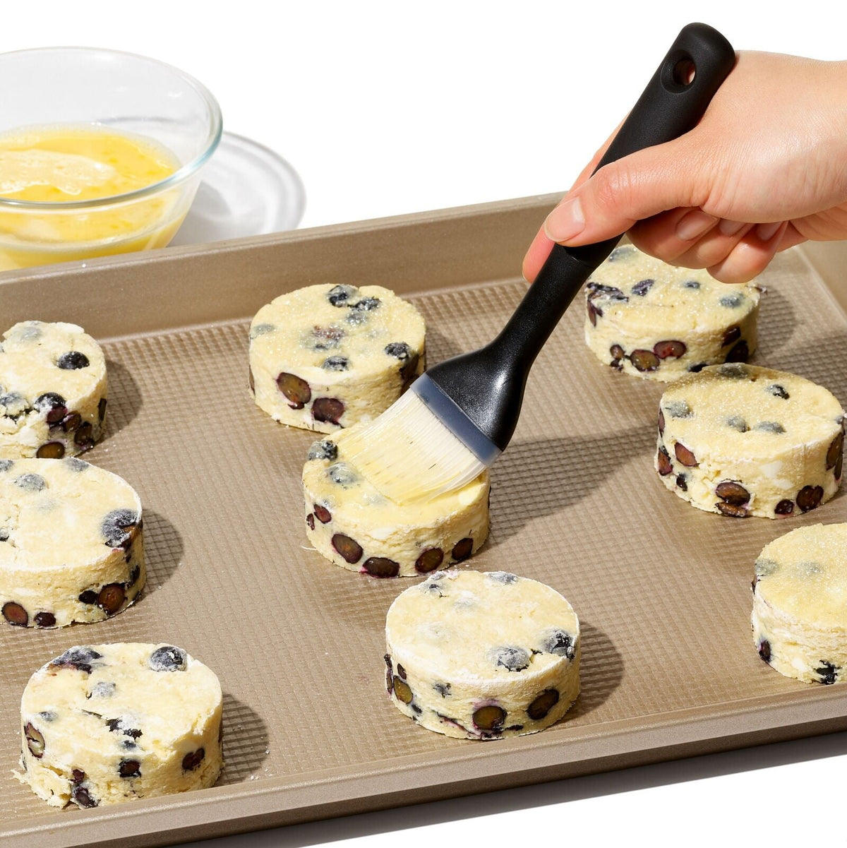 oxo-good-grips-silicone-pastry-brush-k0 1071062v1_detailed_product_view_5.jpeg