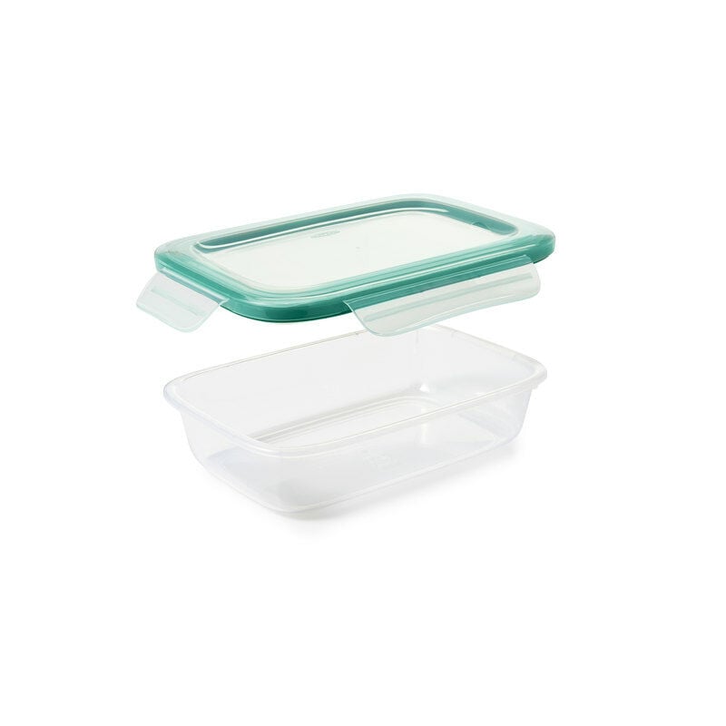 oxo-good-grips-5-1-cup-smart-seal-plastic-container-k1 11175100snap5point1cup1.jpg