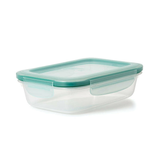 oxo-good-grips-5-1-cup-smart-seal-plastic-container-k1 11175100snap5point1cup2.jpg
