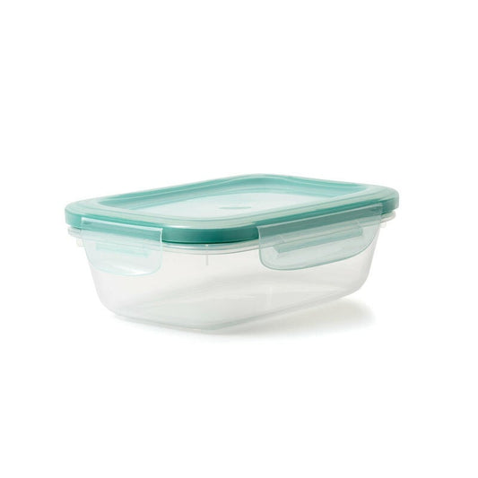 oxo-good-grips-3-cup-smart-seal-plastic-container-k2 11175300snap3cup.jpg
