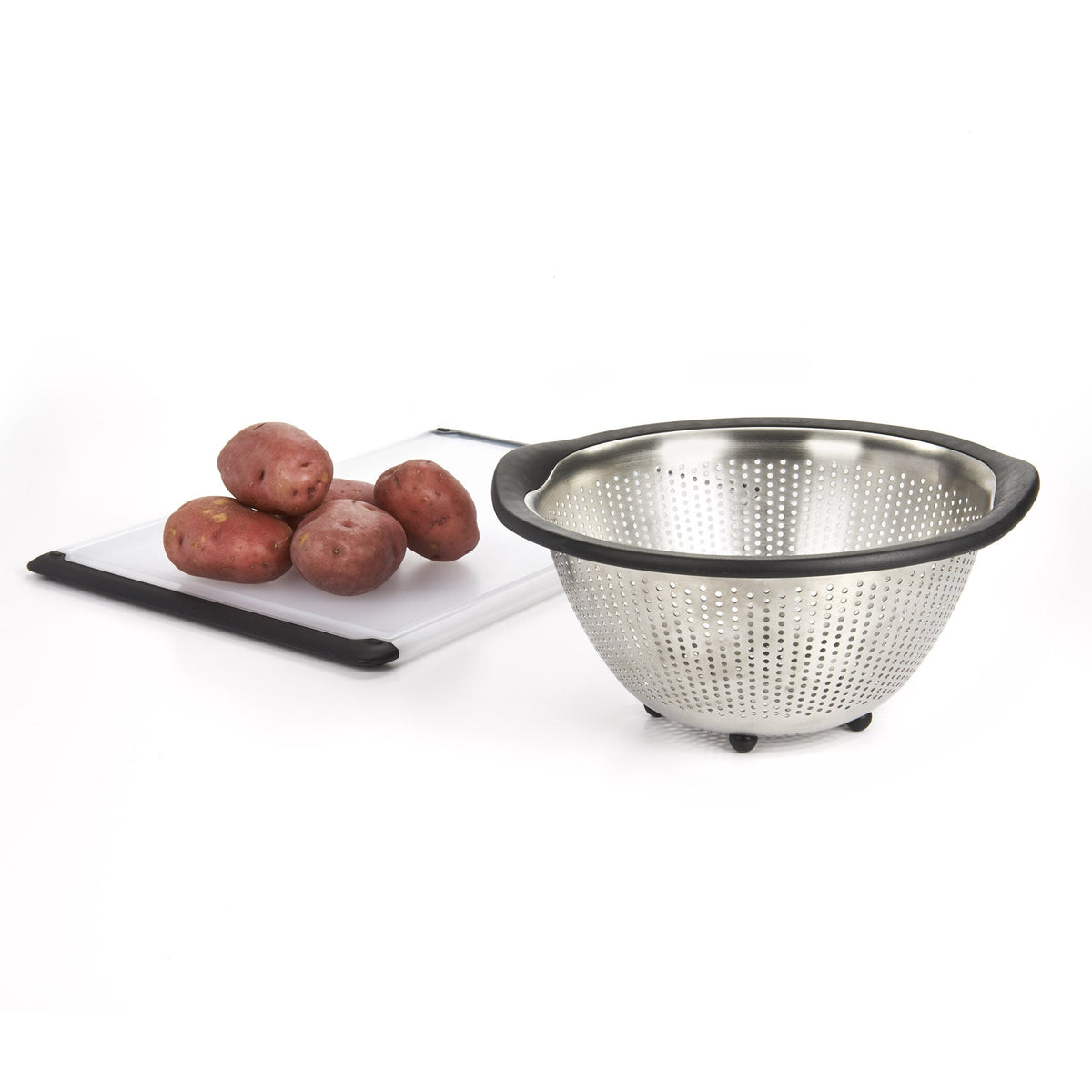 5-quart-stainless-steel-colander-t5 1134700_4_oxogoodgrips_5qtstainlesssteelcolander.jpg