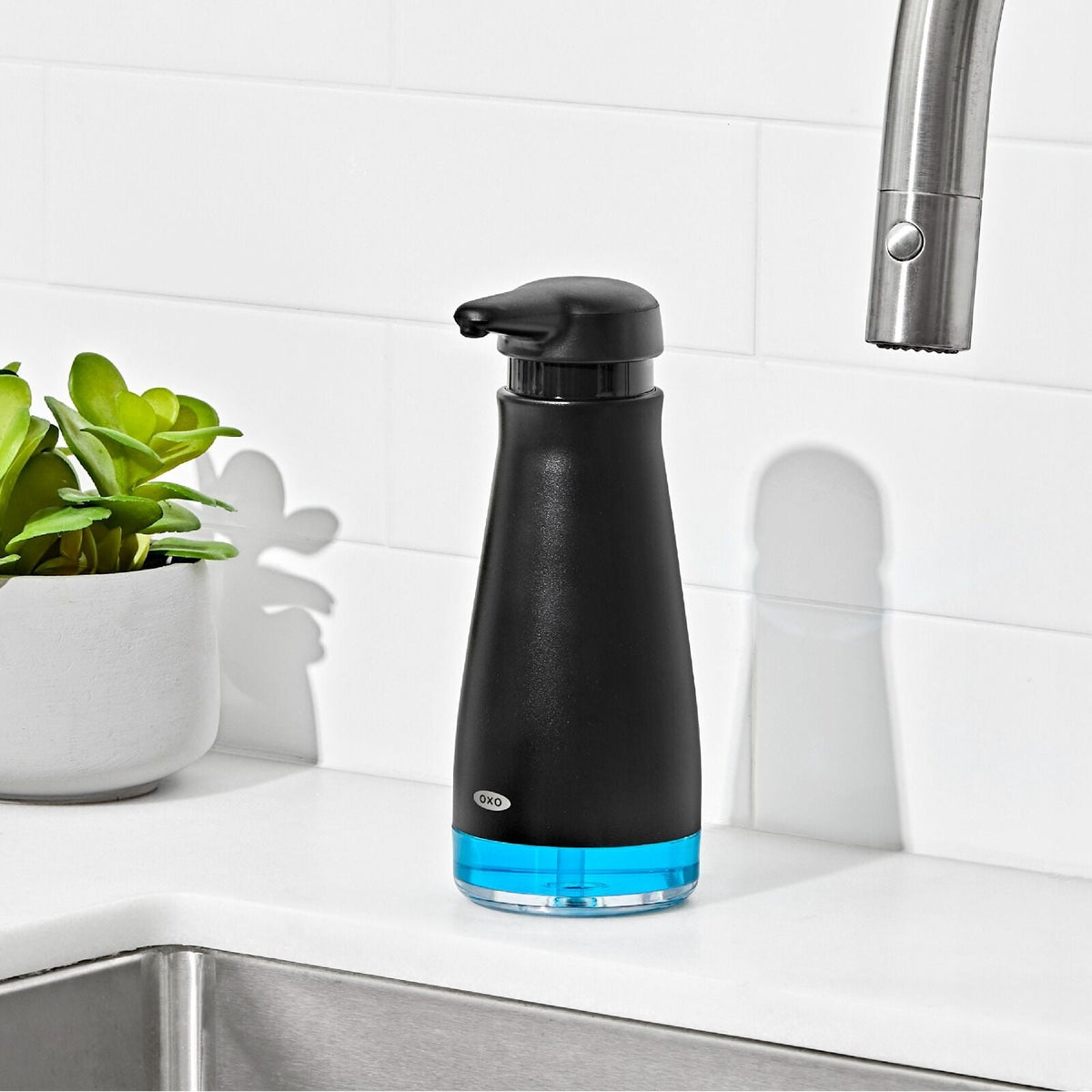 stainless-steel-soap-dispenser-black-m6 12427000_27.jpg