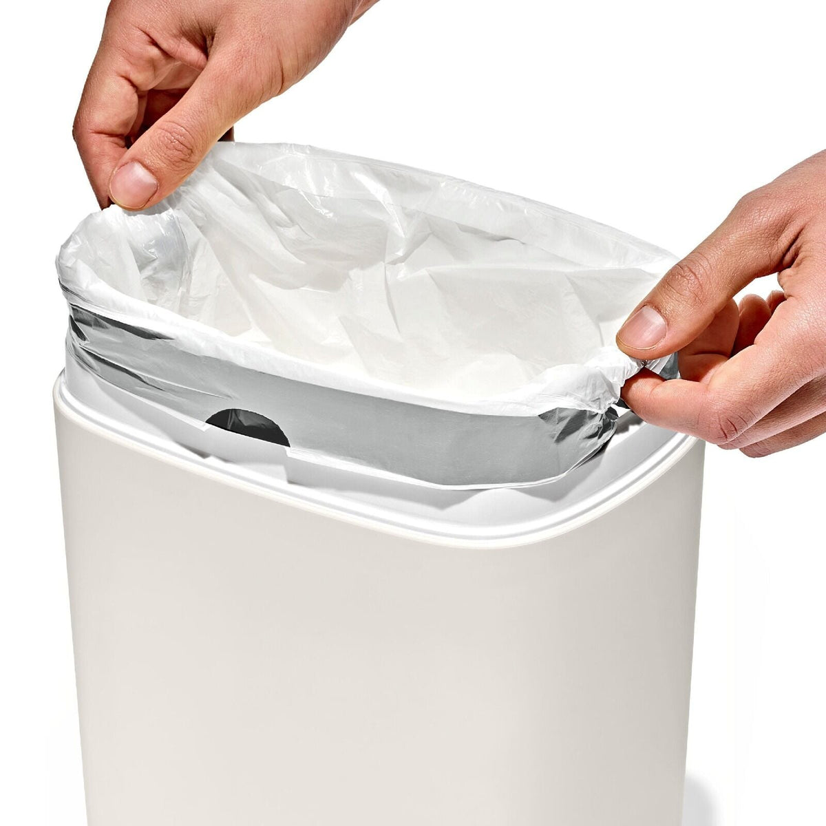 trash-bags-1-6-gallons-6l-90-pack-t5 12440100_26.jpg
