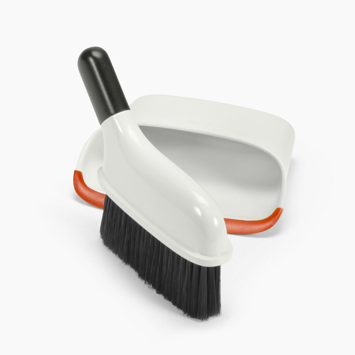 compact-dustpan-and-brush-set-i3 1334280_5_compact_dustpan_brush_set.jpg