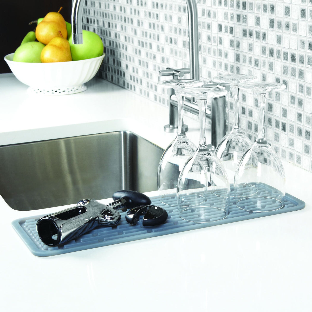silicone-wine-glass-drying-mat-r3 1372100_5_silicone_wine_glass_drying_mat.jpg