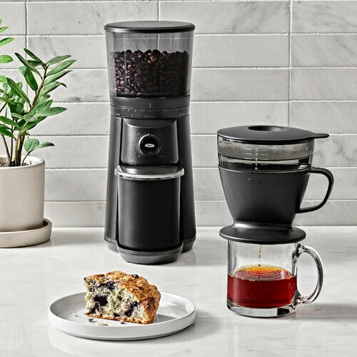pour-over-coffee-maker-with-water-tank-matte-black-a6 7d28a9ce-c9cd-4014-a69e-e3e7b45c7980.jpg