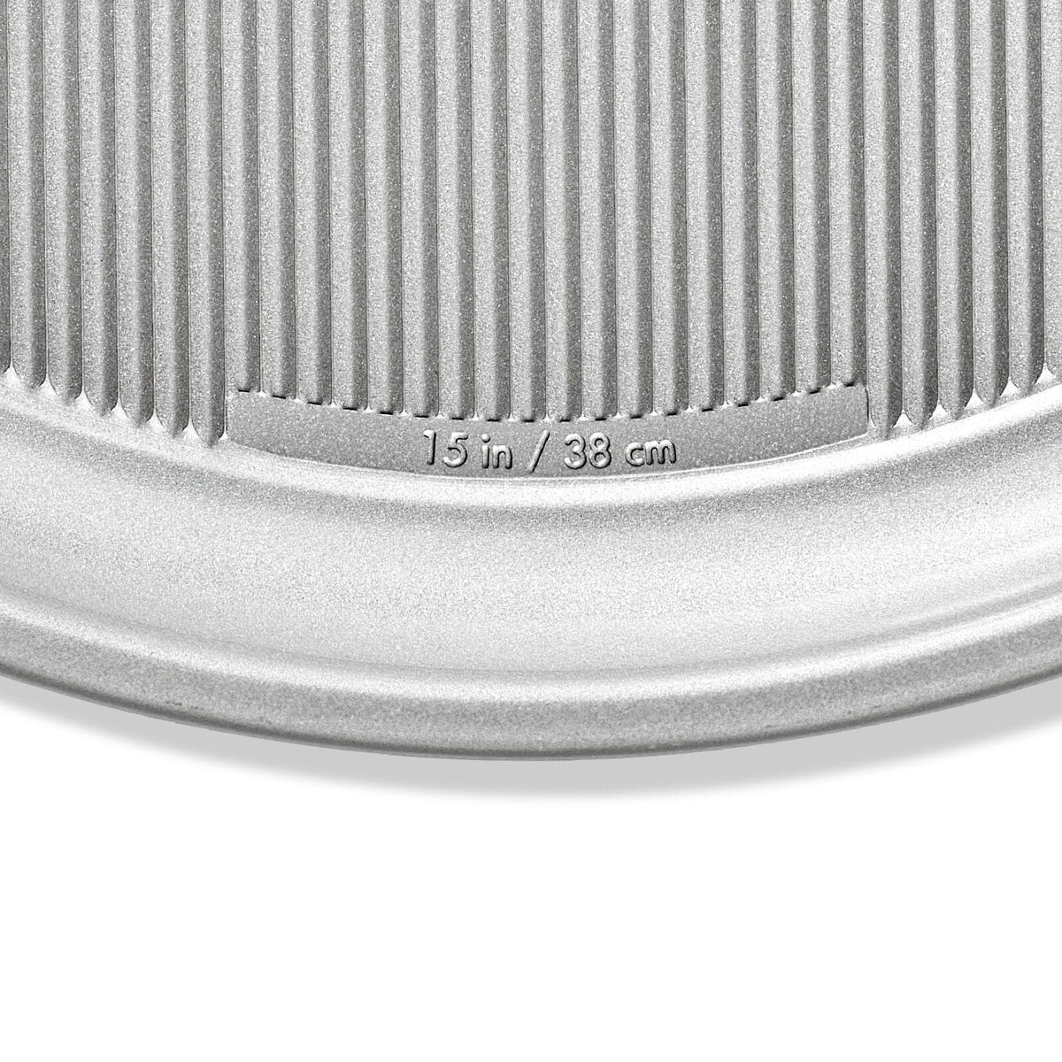 non-stick-pro-clear-coated-15in-pizza-pan-b2 9b17ce48-7de5-4e50-9bef-90a15a6b5df2.jpeg