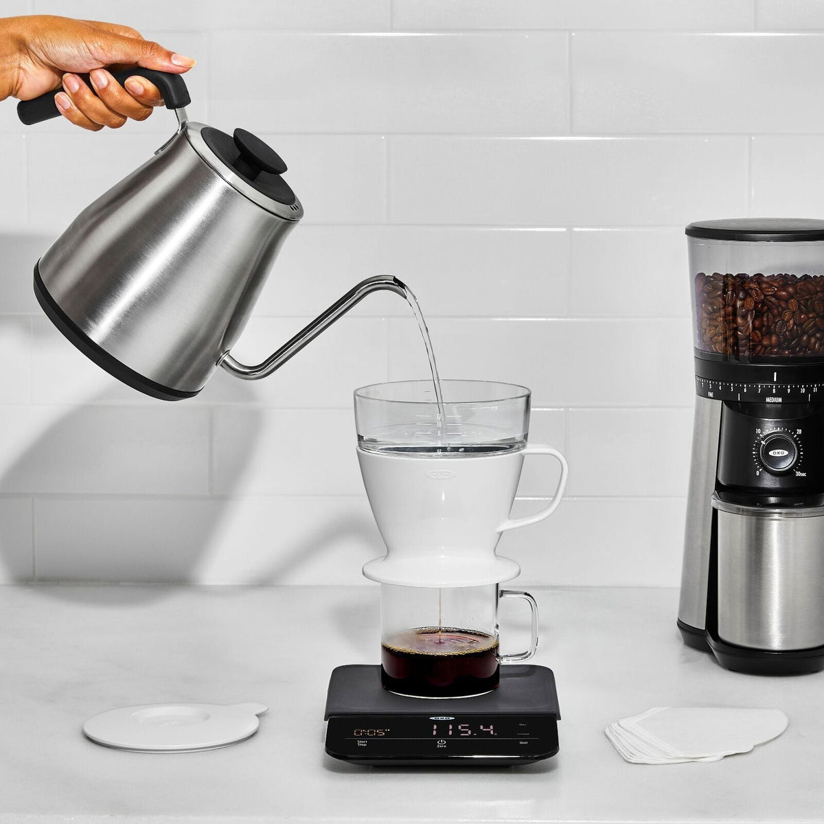 adjustable-temperature-pour-over-kettle-k3 brew_adjustabletemperaturekettle_8717100v2_07_1_.jpg