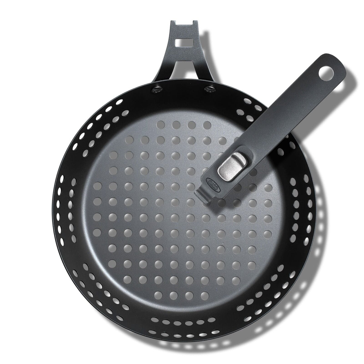 outdoor-10-perforated-carbon-steel-pan-m3 cc007441_10inpreseasonedbbqpan_pdp_02.jpg