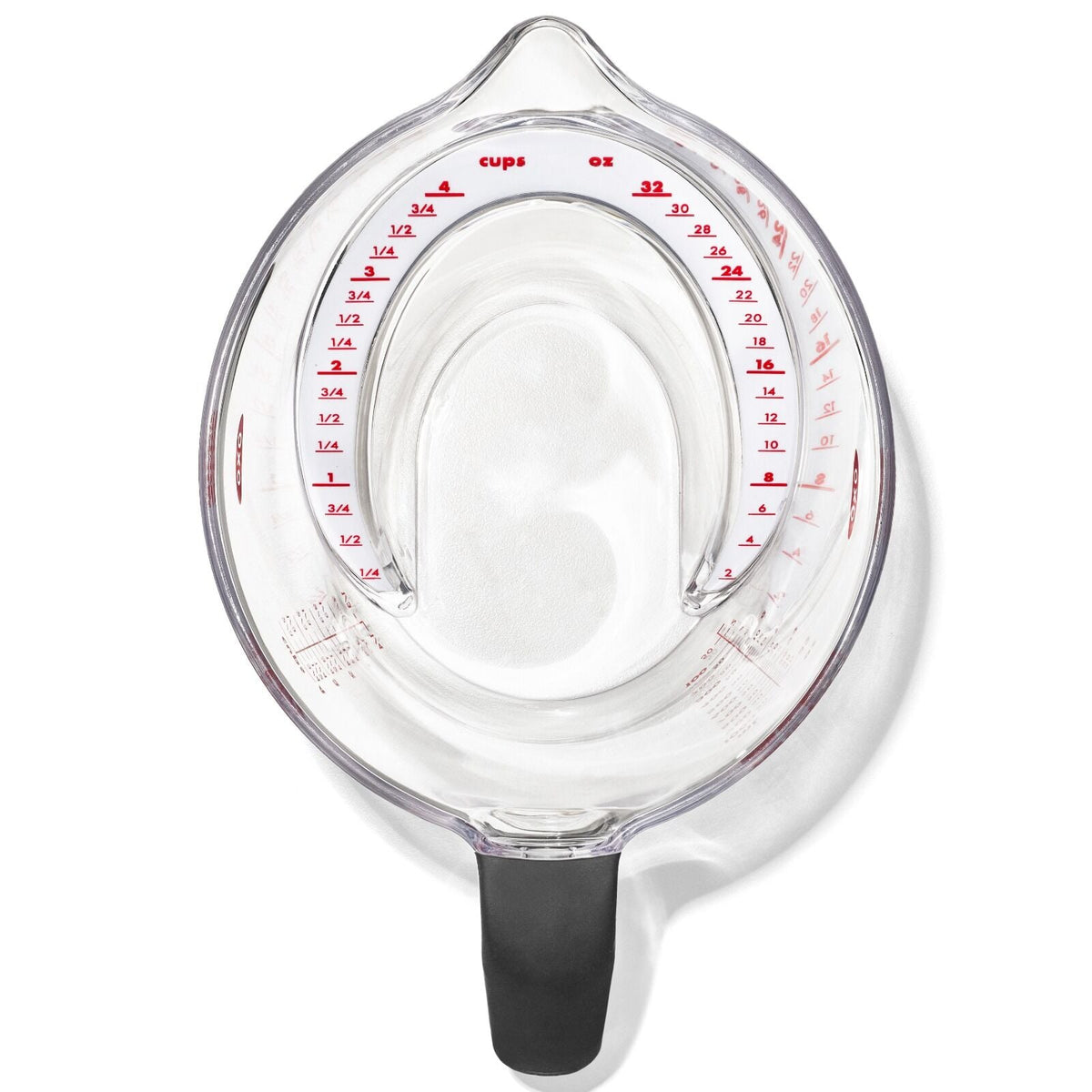 4-cup-angled-measuring-cup-y8 gg_1050030v6_4cupangledmeasuringcup_pdp_03.jpg