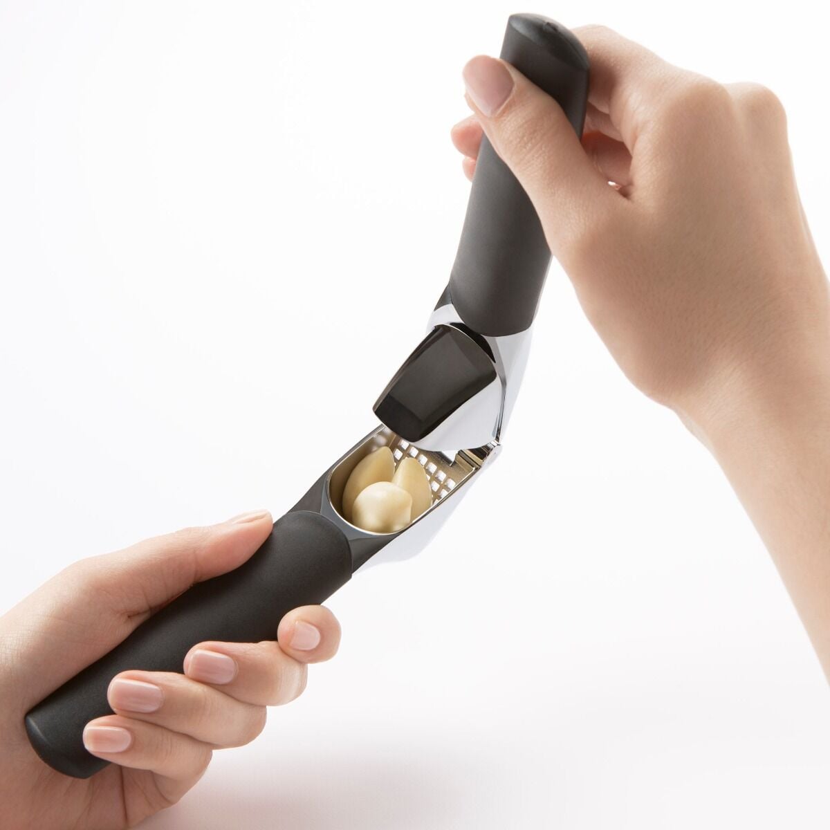 garlic-press-c0 gg_11107400_4.jpg