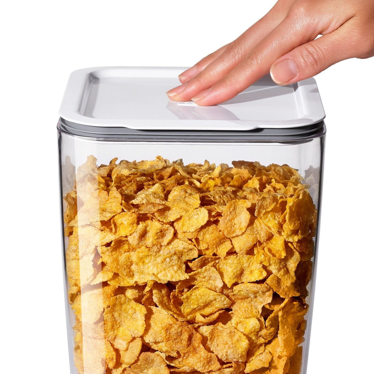 oxo-good-grips-countertop-cereal-dispenser-v5 gg_11125700_countertopcerealdispenser_pdp_03.jpeg