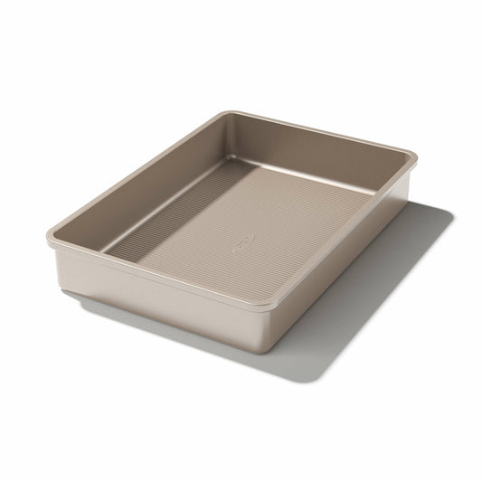 non-stick-pro-cake-pan-9-x-13-q3 gg_11160200v1_201216_01_1_.jpg