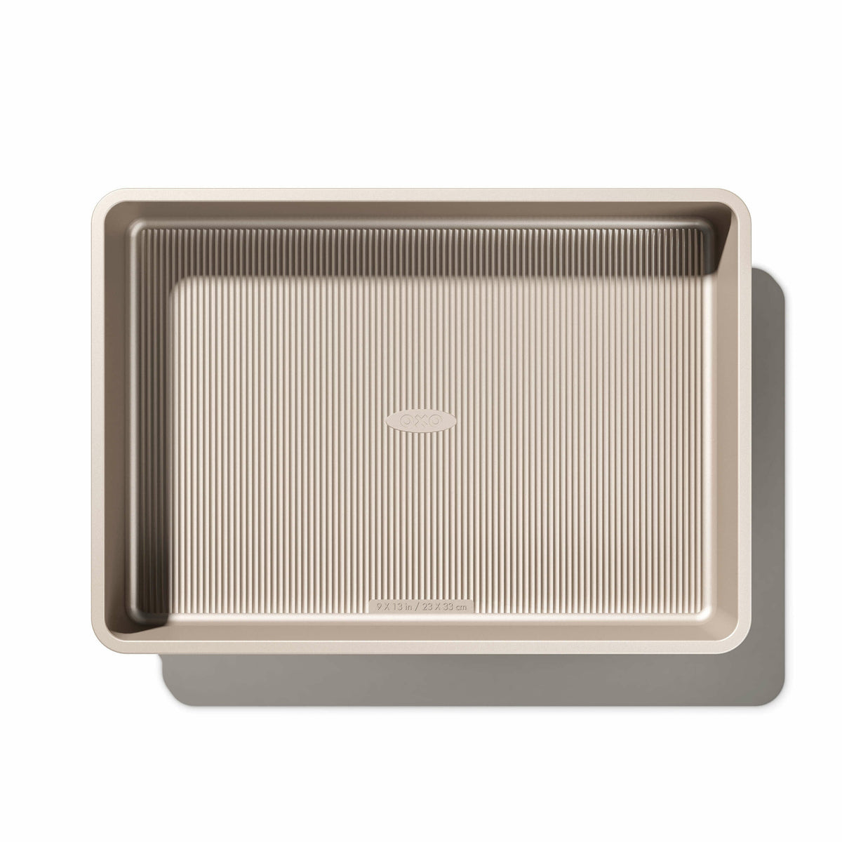 non-stick-pro-cake-pan-9-x-13-q3 gg_11160200v1_201216_02_1_.jpg
