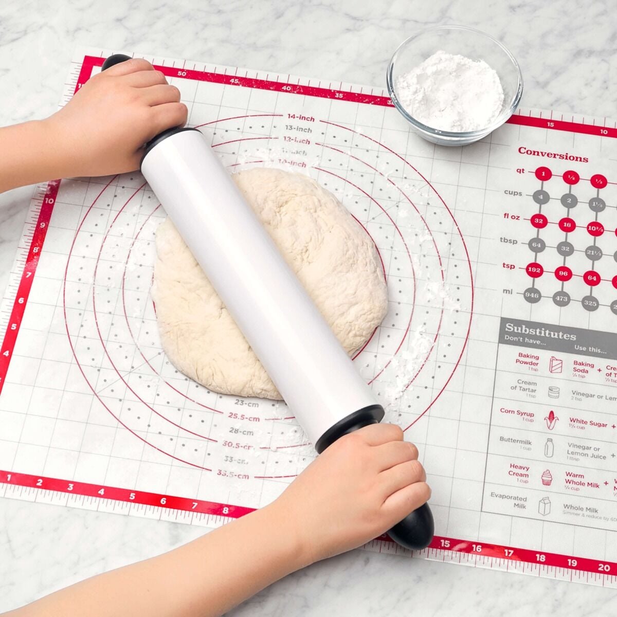 oxo-silicone-pastry-mat-h0 gg_11211300_4b_1_.jpg