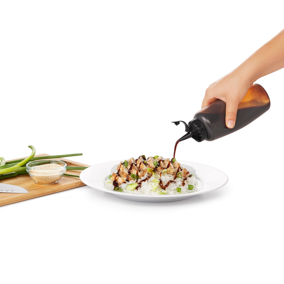 oxo-chef-s-squeeze-bottles-12-ounces-x0 gg_11219300_4d.jpg