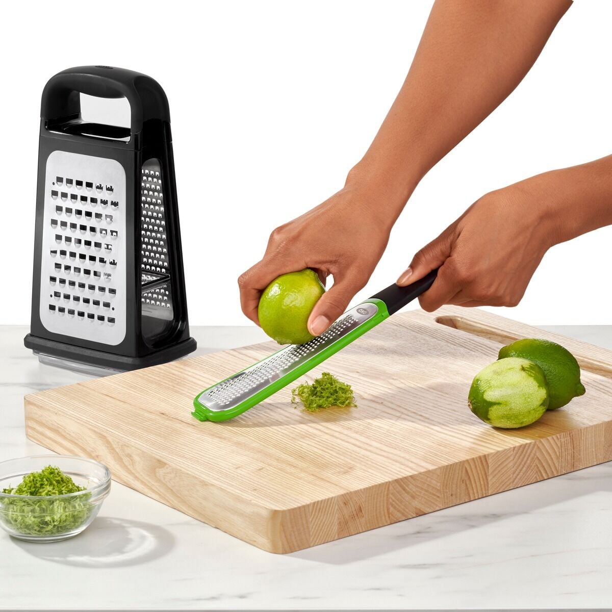etched-box-grater-with-removable-zester-m1 gg_11231700_4a.jpg