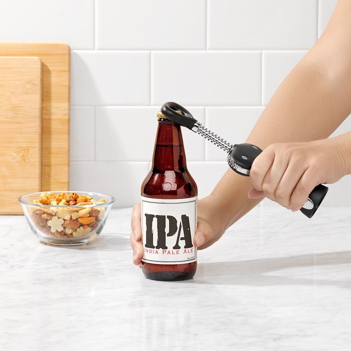 oxo-good-grips-winged-corkscrew-with-bottle-opener-q5 gg_11245400_4.jpg