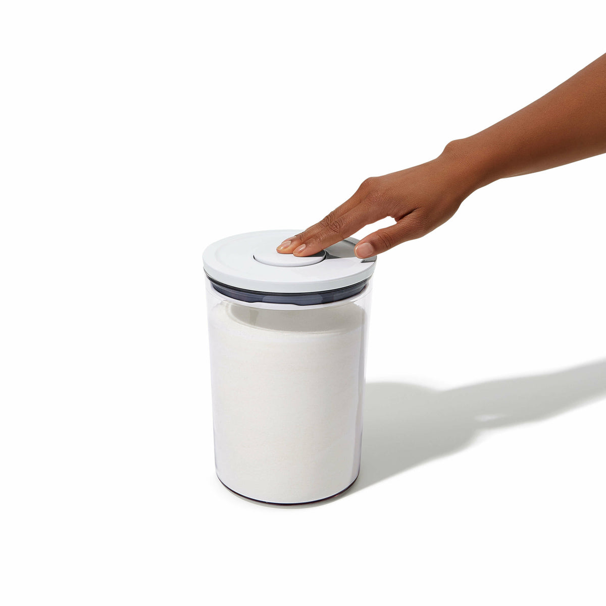 3-piece-pop-round-canister-graduated-set-m0 gg_11284000_100219_01_1_.jpg