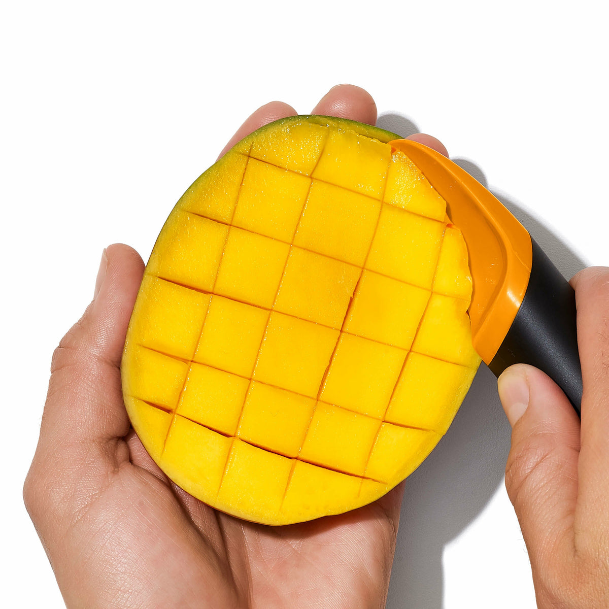 mango-slicer-with-scoop-e7 gg_11305600_4b_p_rgb_1_.jpg