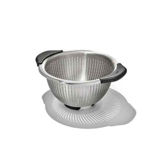 stainless-steel-3-qt-2-8l-colander-z7 gg_11330800_stainlesssteelcolander3qt_02_rgb.jpg