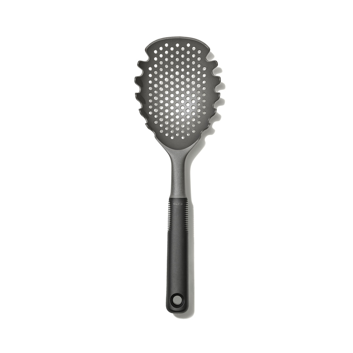 pasta-scoop-strainer-s2 gg_11338300_062221_04_rgb.jpg