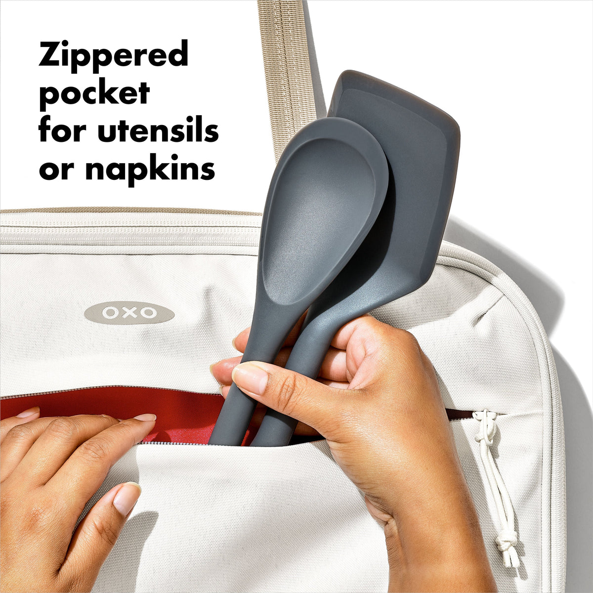 oxo-good-grips-insulated-bakeware-carrier-w3 gg_11340000_8b.jpg