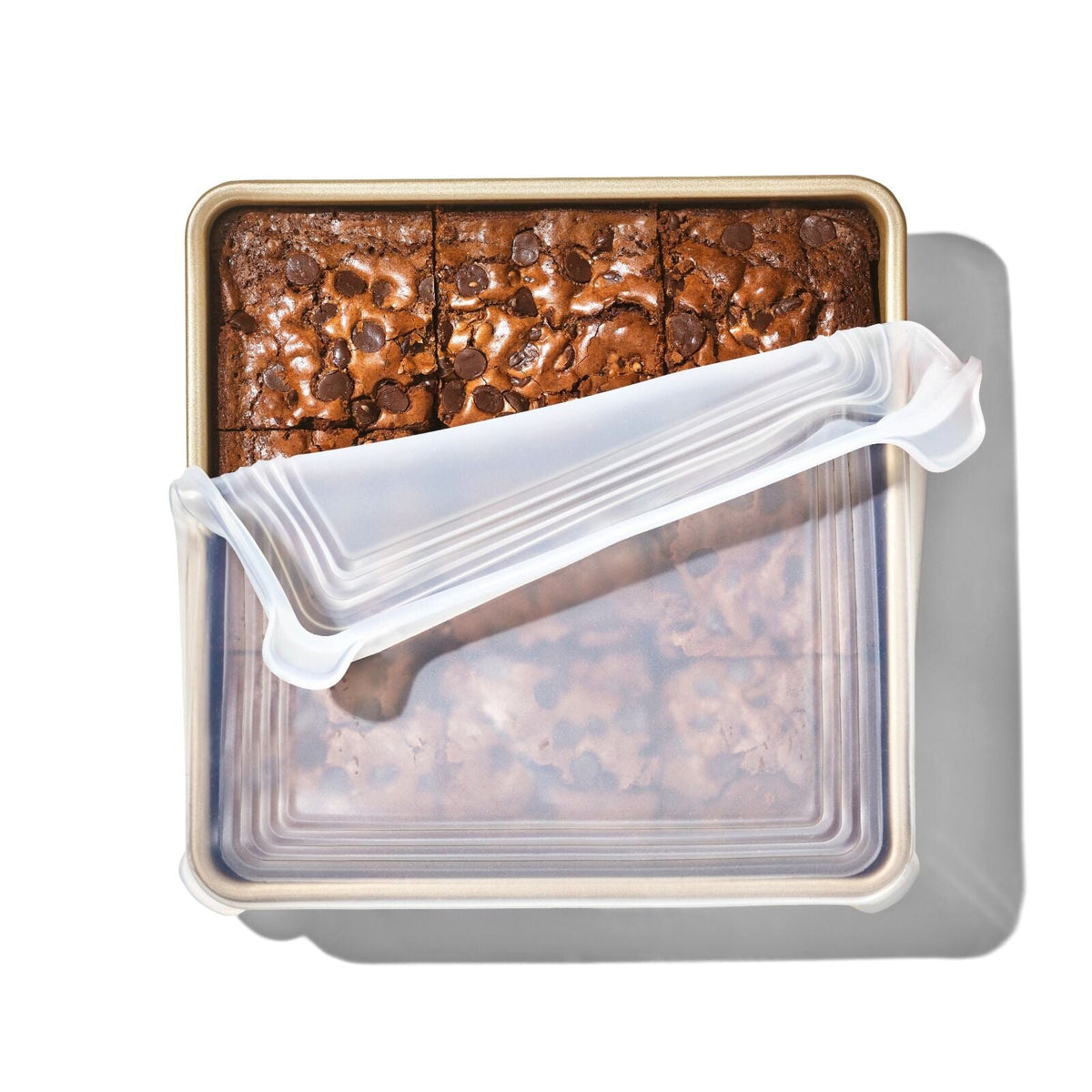 silicone-bakeware-lid-9in-x-9in-j4 gg_11360500_siliconebakewarelid9x9_pdp_03.jpg