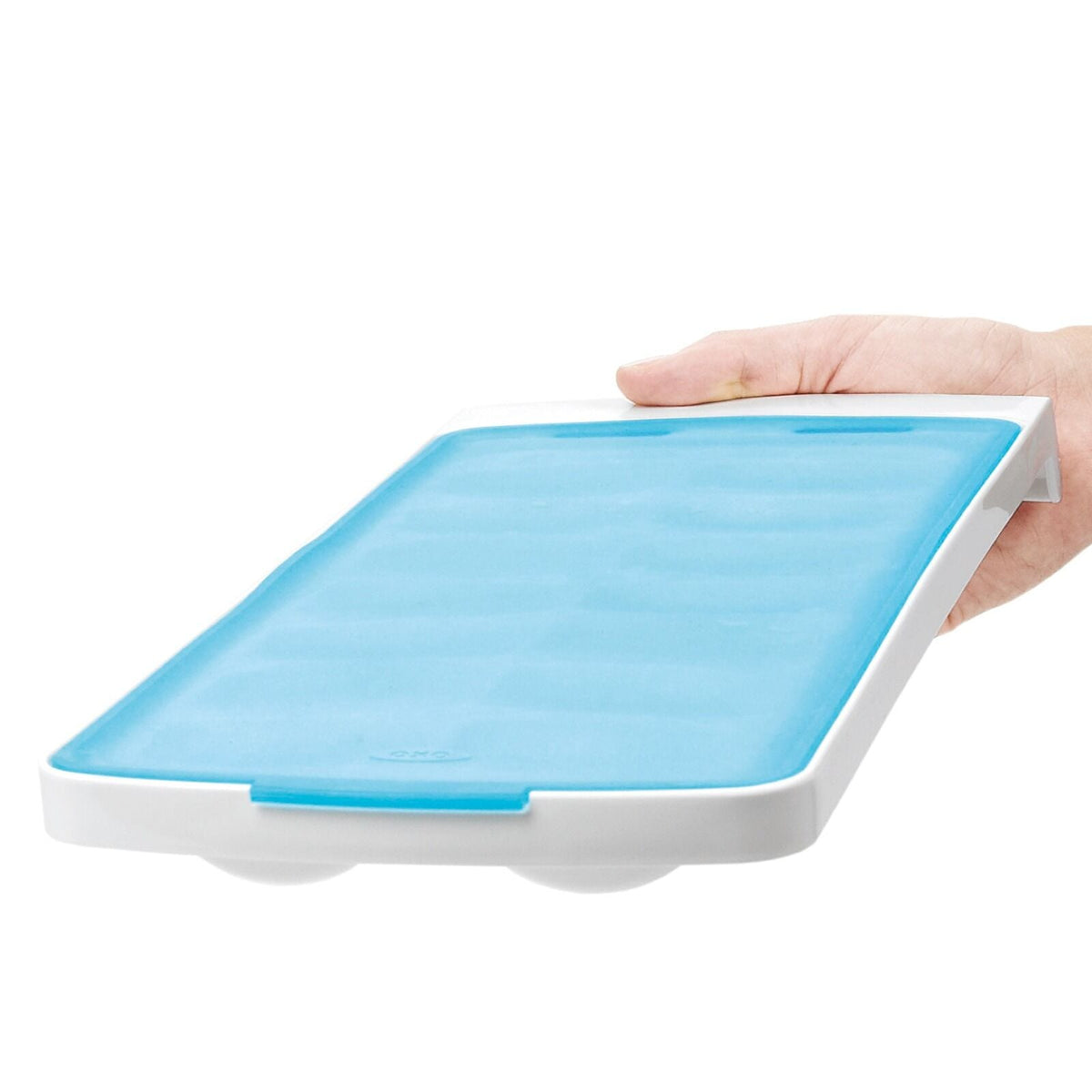 no-spill-ice-cube-tray-2-pack-e5 gg_11362000_nospillicecubetray2pk_pdp_03.jpg