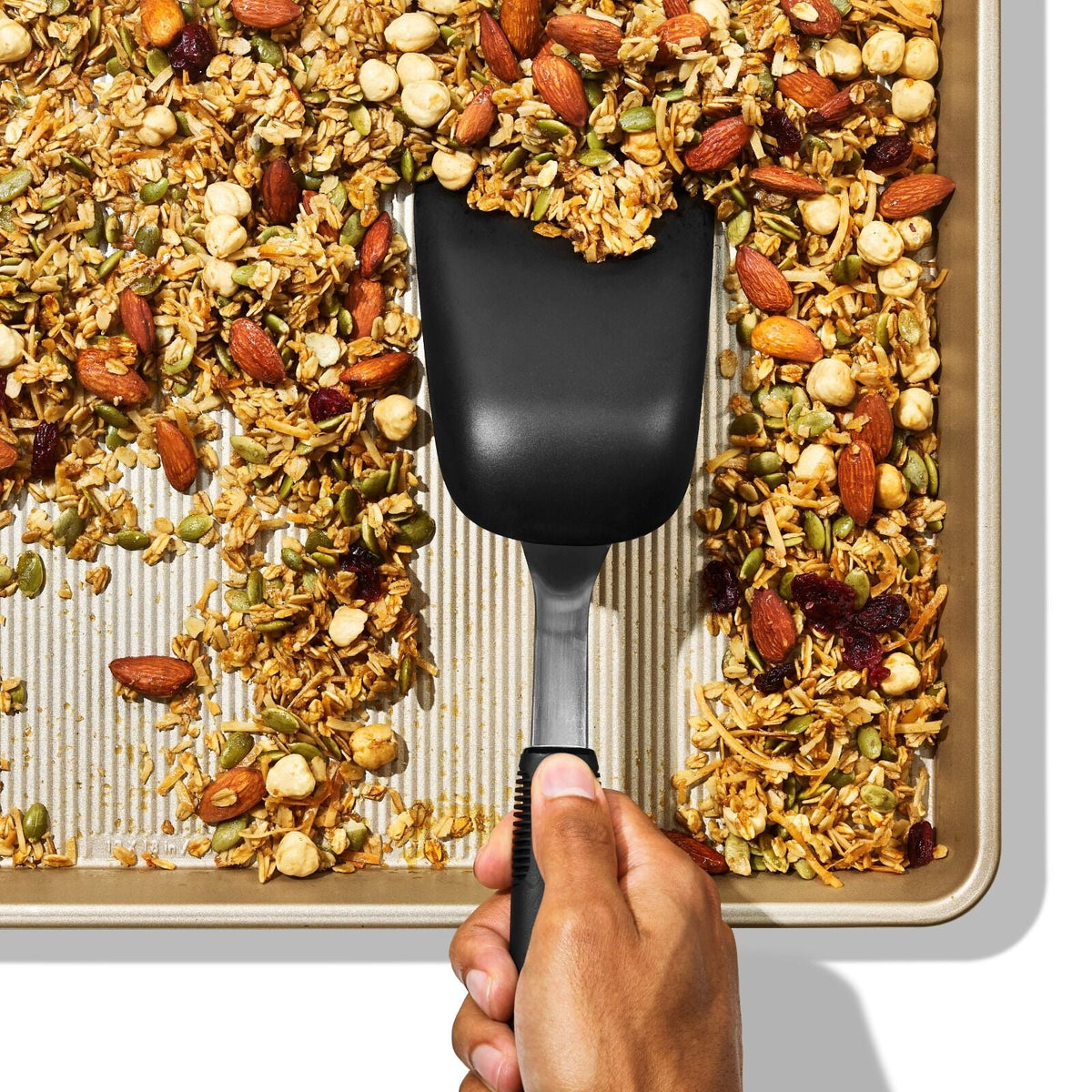 sheet-pan-scoop-p2 gg_11375300_sheetpanscoop_pdp_04.jpg