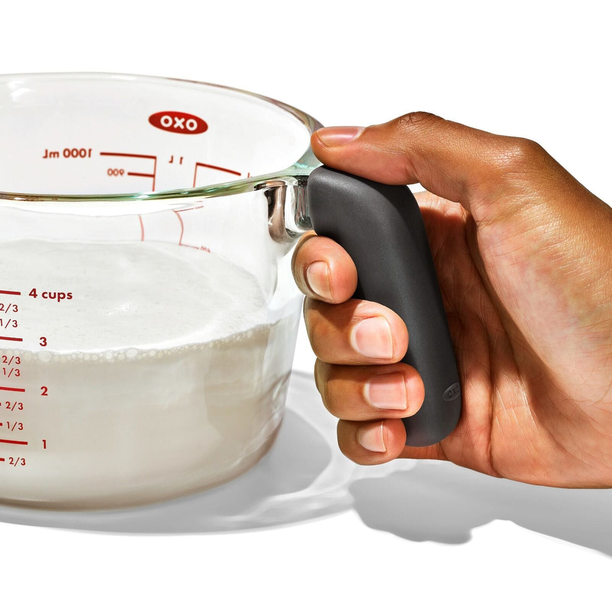 4-cup-glass-measuring-cup-k3 gg_11382000_4cupglassmeasuringcup_pdp_04.jpg