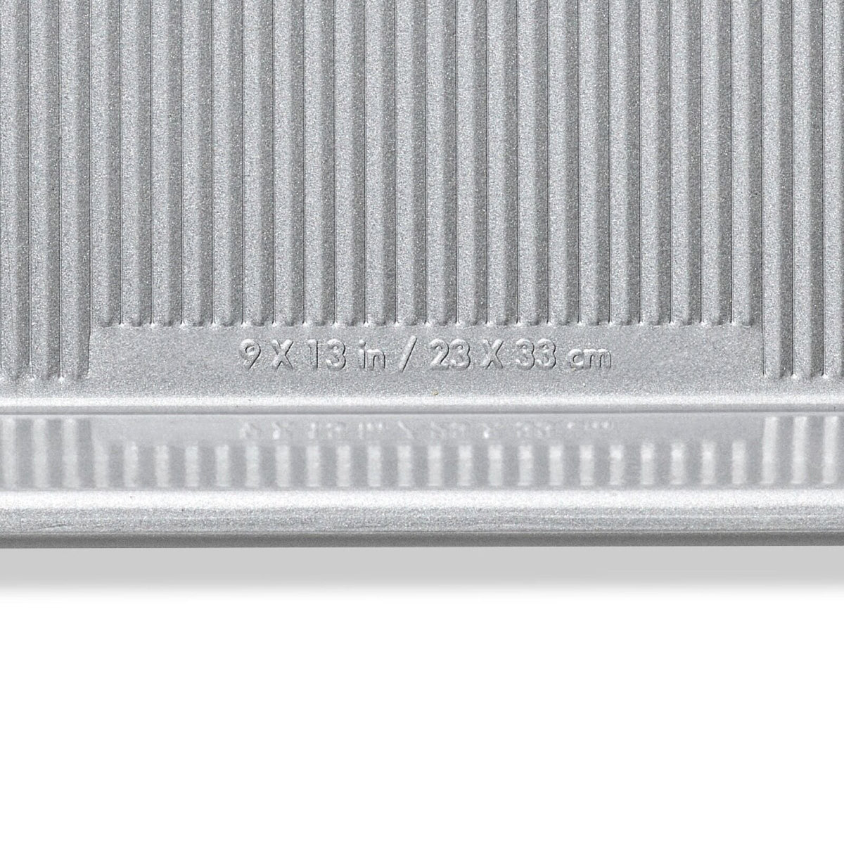 non-stick-pro-clear-coated-jelly-roll-pan-h5 gg_11435000_jelly-roll-pan_pdp_05.jpeg