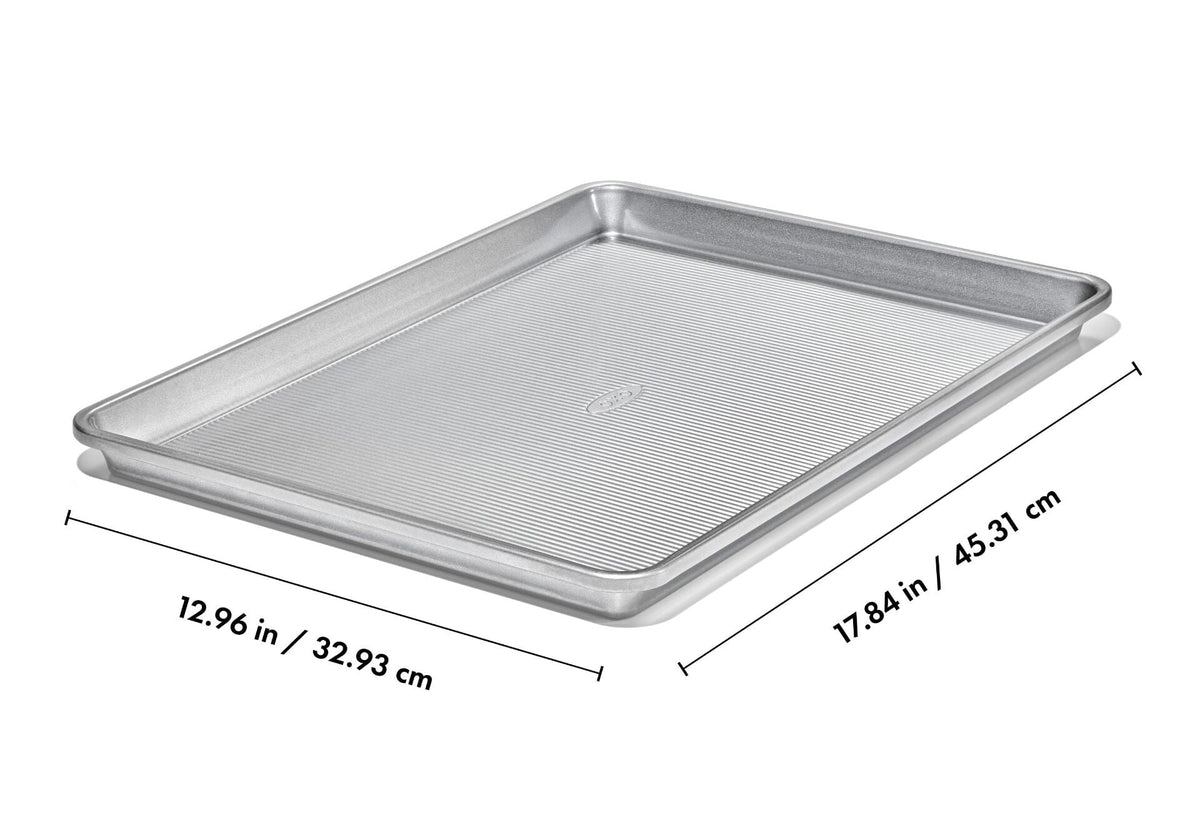non-stick-pro-clear-coated-half-sheet-pan-j1 gg_11435300_half-sheet-pan_apdp_01_dim.jpeg