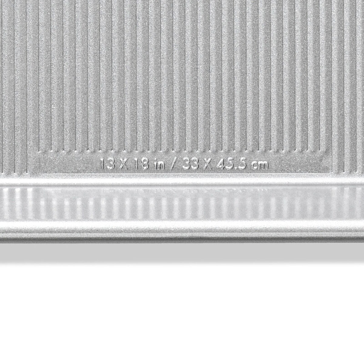 non-stick-pro-clear-coated-half-sheet-pan-j1 gg_11435300_half-sheet-pan_pdp_05.jpeg