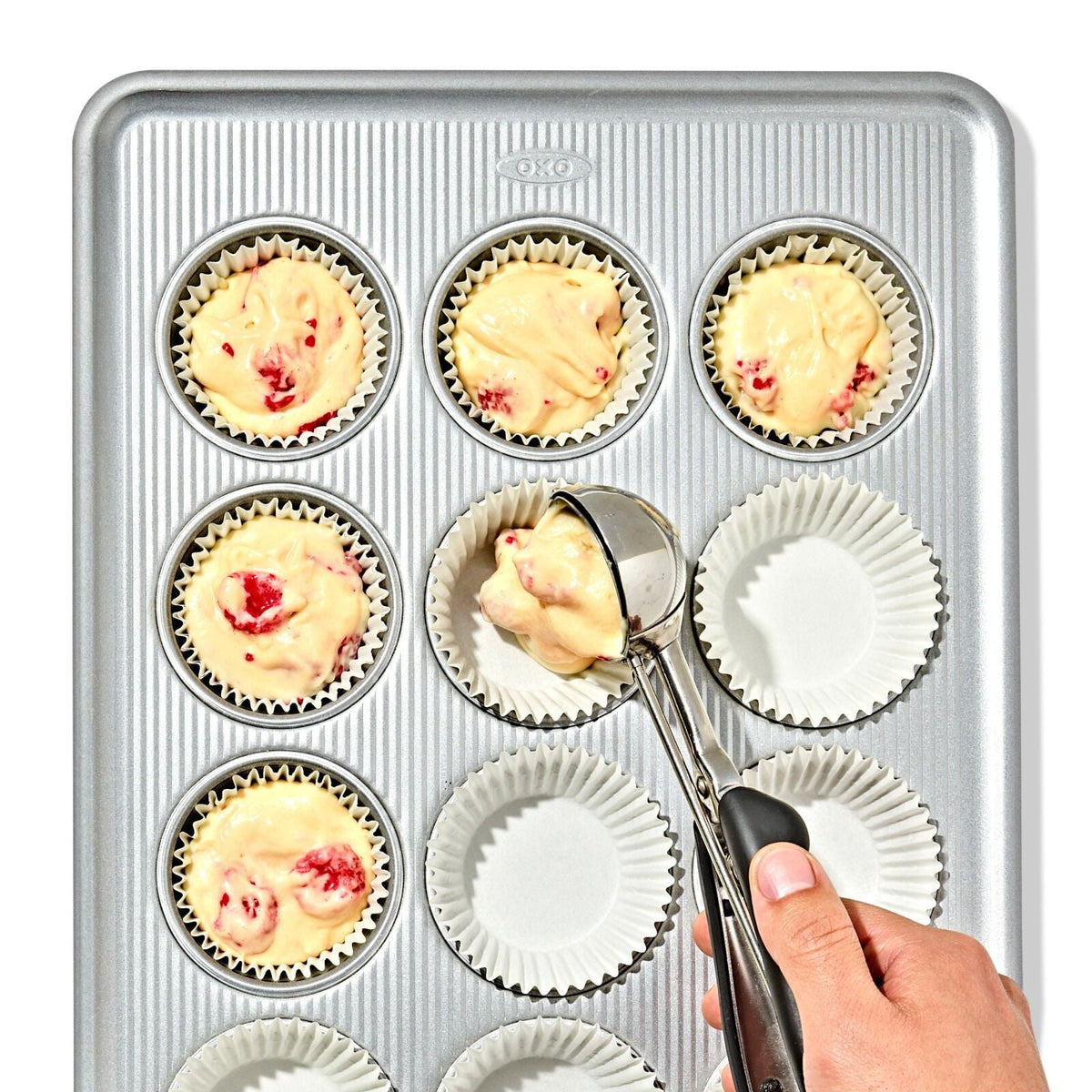 non-stick-pro-clear-coated-12-cup-muffin-pan-u8 gg_11435600_12-cup-muffin-pan_pdp_02.jpeg