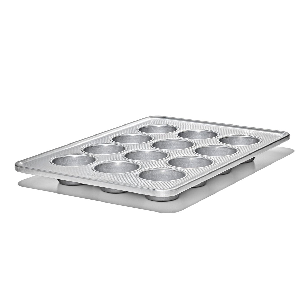non-stick-pro-clear-coated-12-cup-muffin-pan-u8 gg_11435600_12-cup-muffin-pan_pdp_03.jpeg