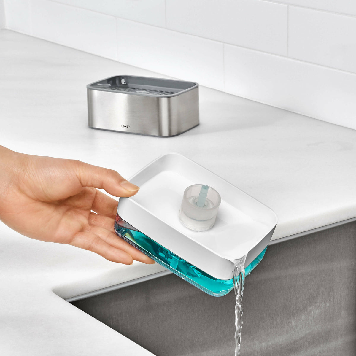 soap-dispensing-sponge-holder-k6 gg_12246400_4a_1_.jpg