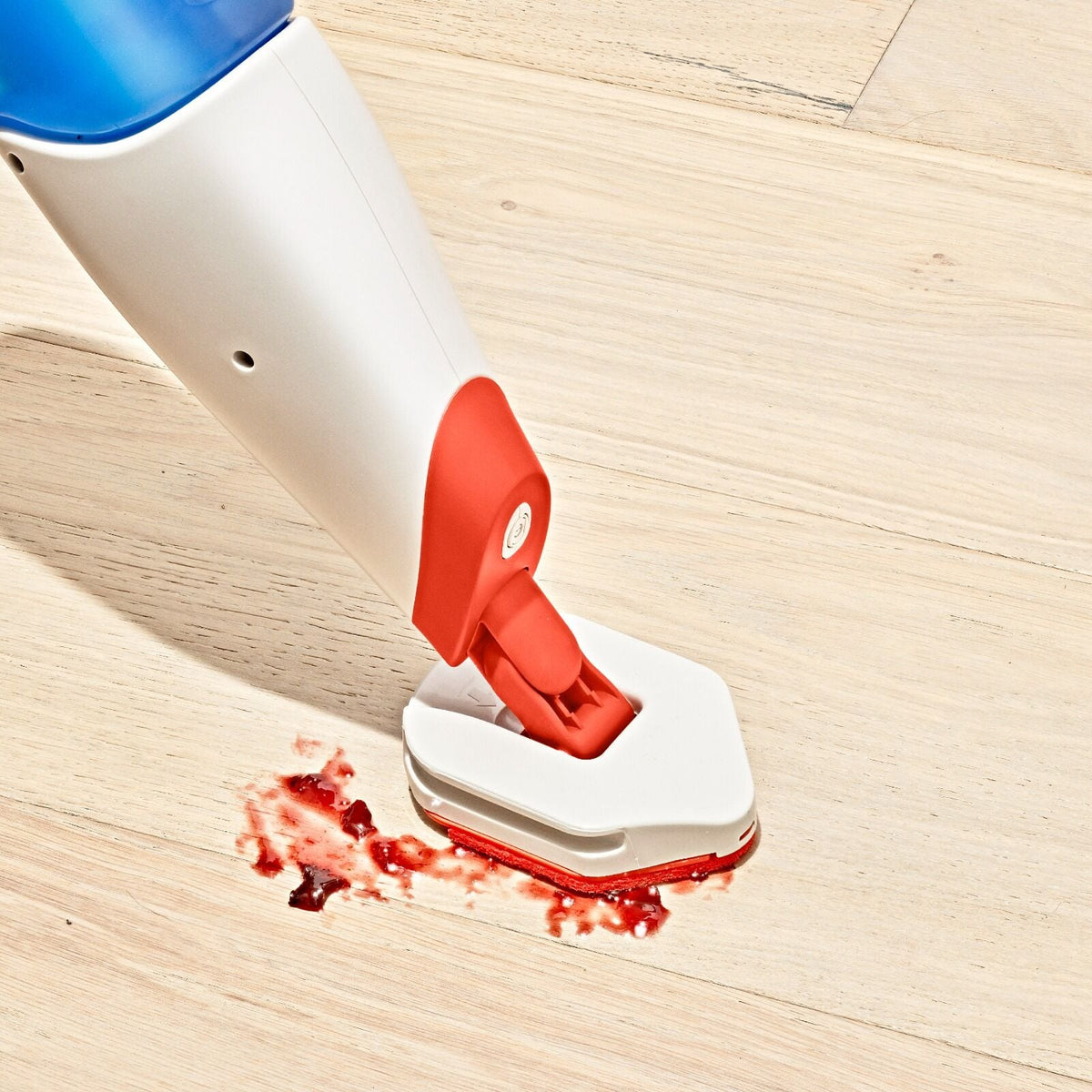 microfiber-spray-mop-r6 gg_12422900_spray-mop_pdp_04.jpeg