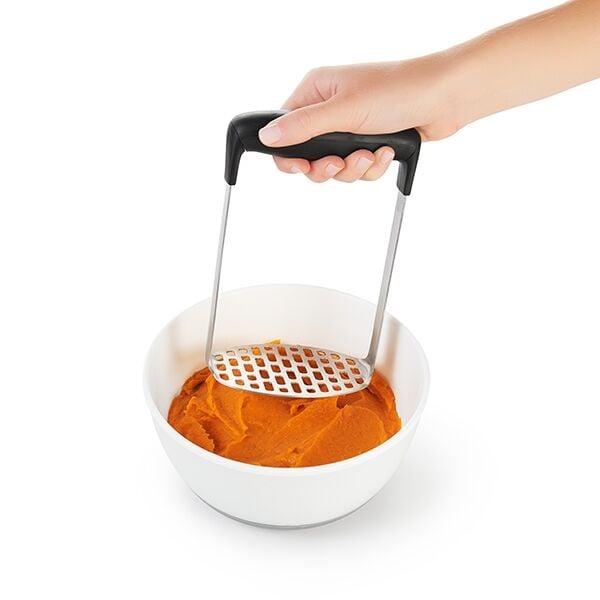 smooth-potato-masher-c7 gg_34581_4.jpg