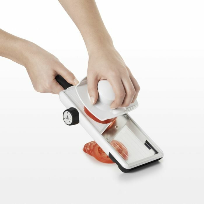 large-adjustable-hand-held-mandoline-slicer-q3 large_hand-held_mandoline_slicer_11135900_11.jpg