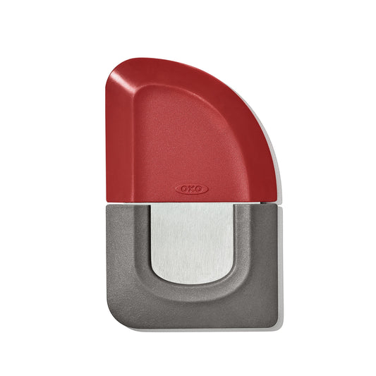 oxo-outdoor-3-in-1-squeegee-and-scraper-r2 od_9208700_071921_05_rgb.jpg