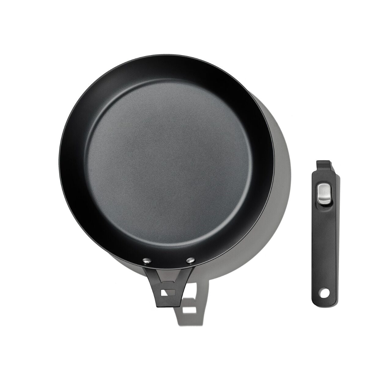 carbon-steel-with-removable-handle-10in-pan-o4 od__2059640001__10incarbonsteelpan_68_rgb.jpg
