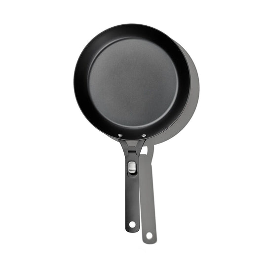carbon-steel-with-removable-handle-10in-pan-o4 od__2059640001__10incarbonsteelpan_69_rgb.jpg