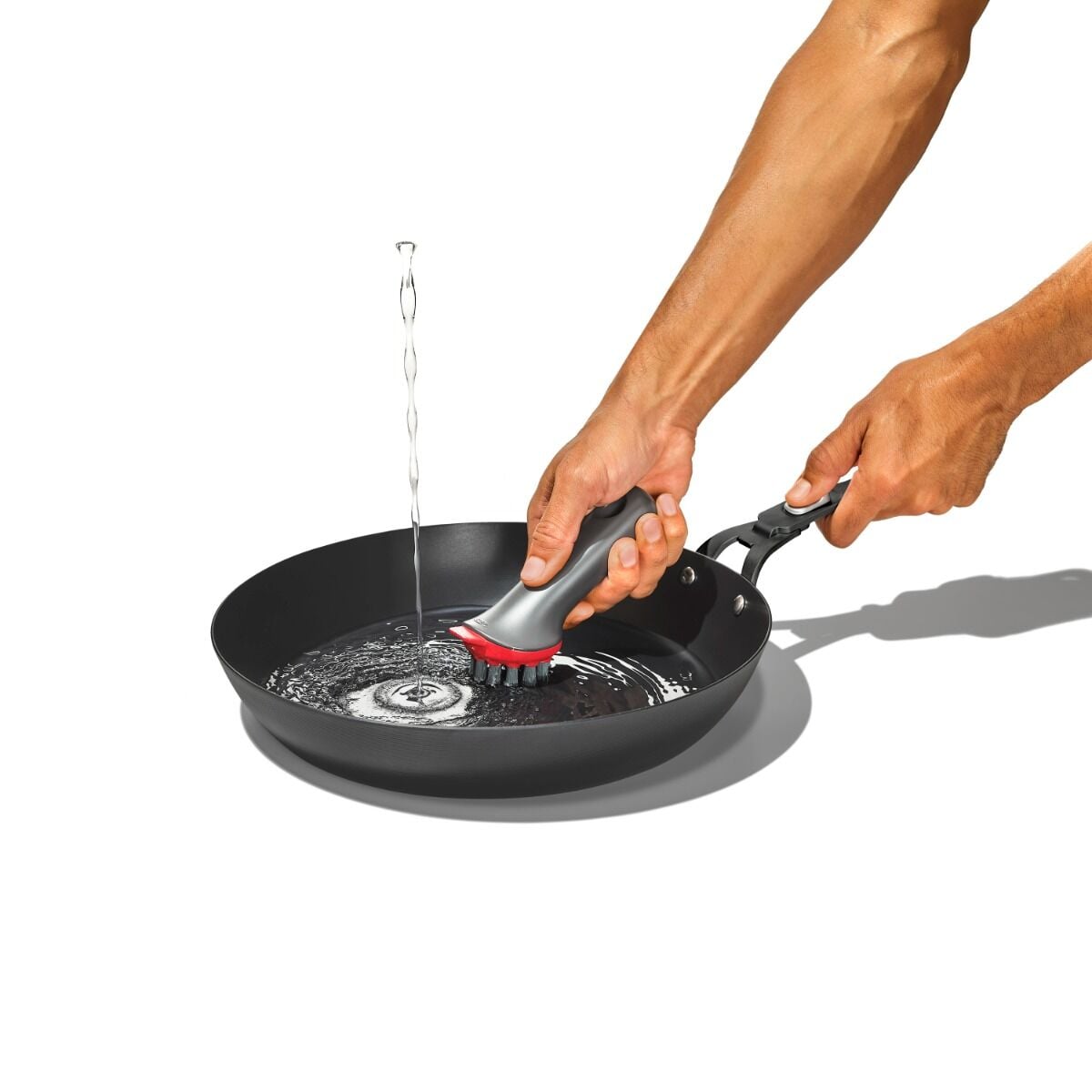 carbon-steel-with-removable-handle-10in-pan-o4 od__2059640001__10incarbonsteelpan_79_p_03_rgb.jpg