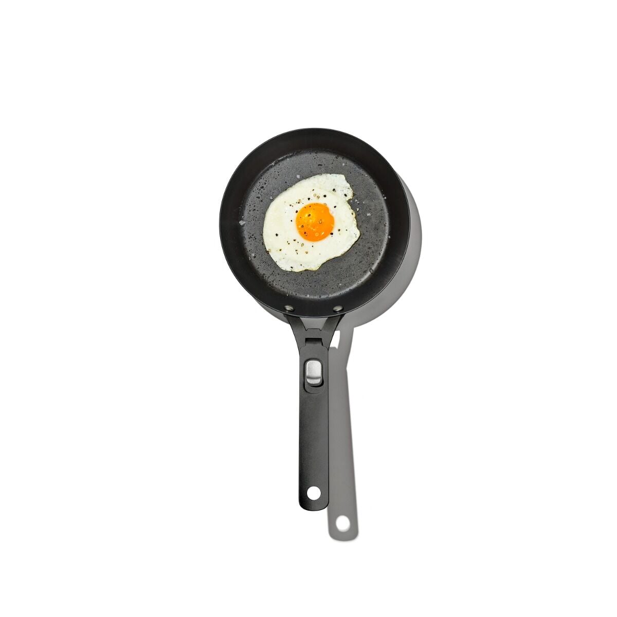 carbon-steel-with-removable-handle-10in-pan-o4 od__2059660001__8incarbonsteelpan_72_p_rgb.jpg