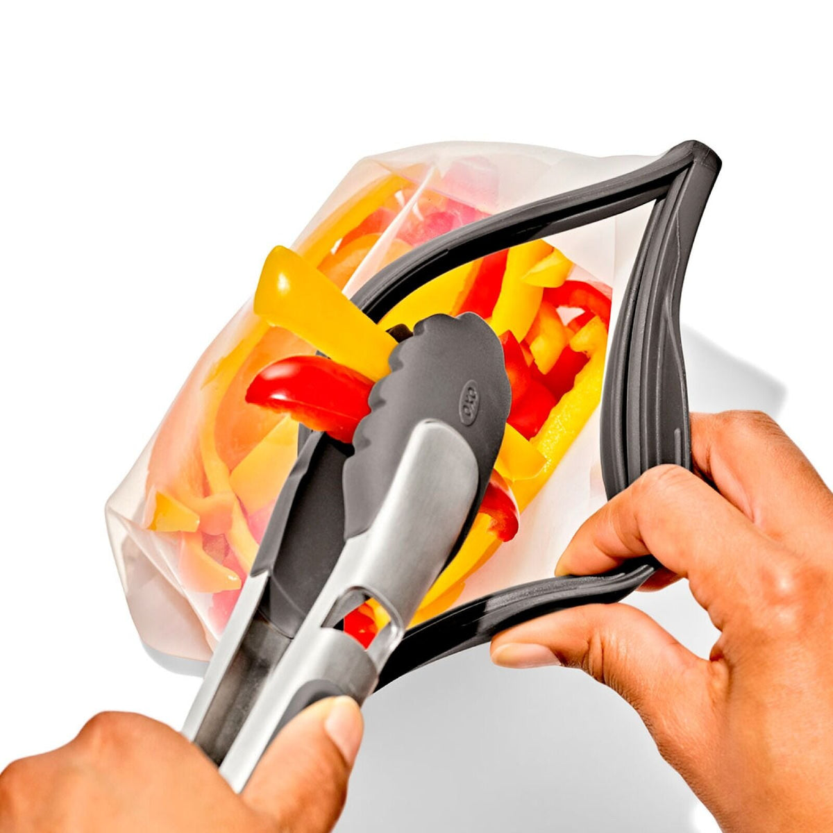 outdoor-silicone-reusable-sandwich-bag-28-oz-w0 odr_9112700_siliconesandwichbag28oz_pdp_02.jpg