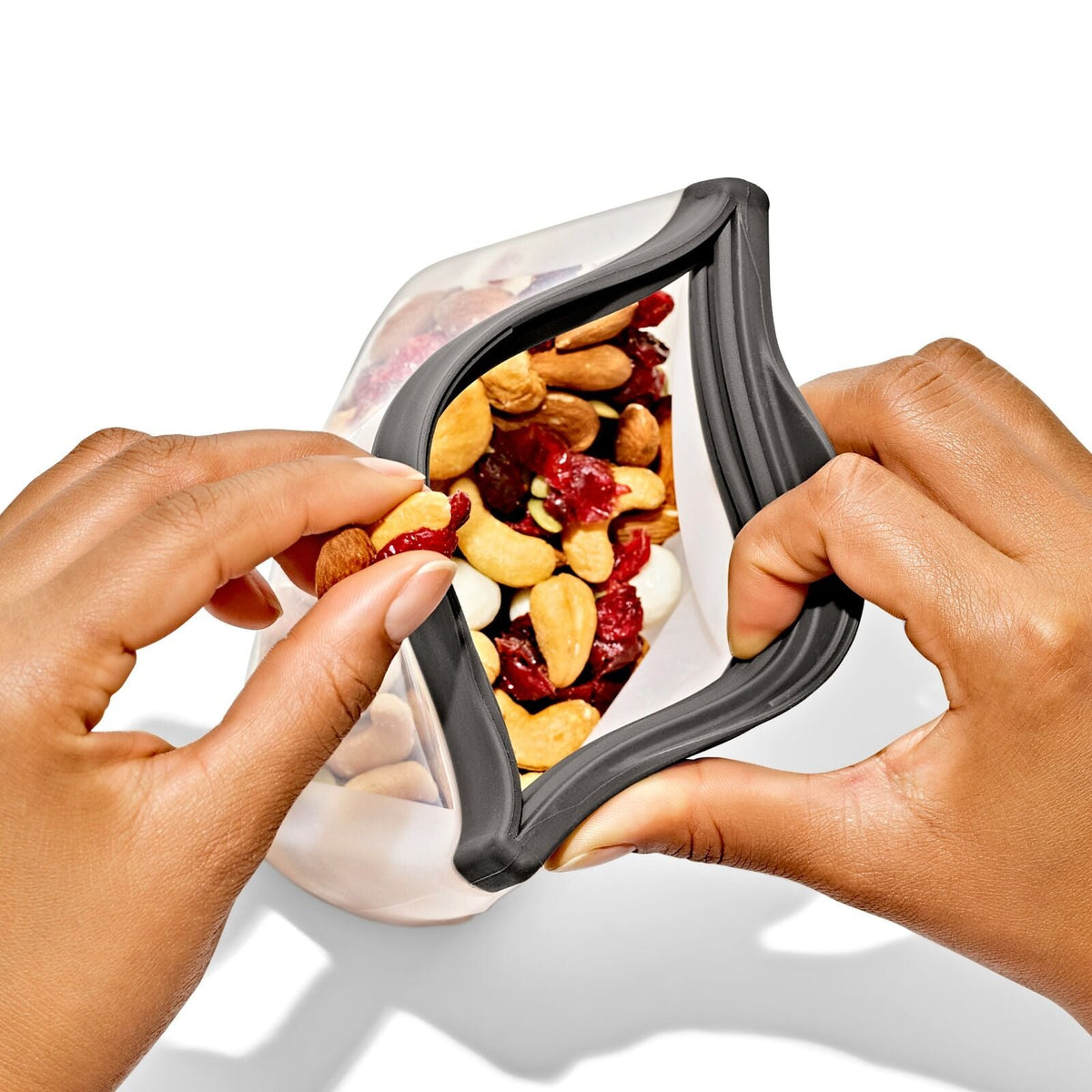 outdoor-silicone-reusable-stand-up-snack-bag-12-oz-h1 odr_9112800_siliconestandupsnack12oz_pdp_03.jpg