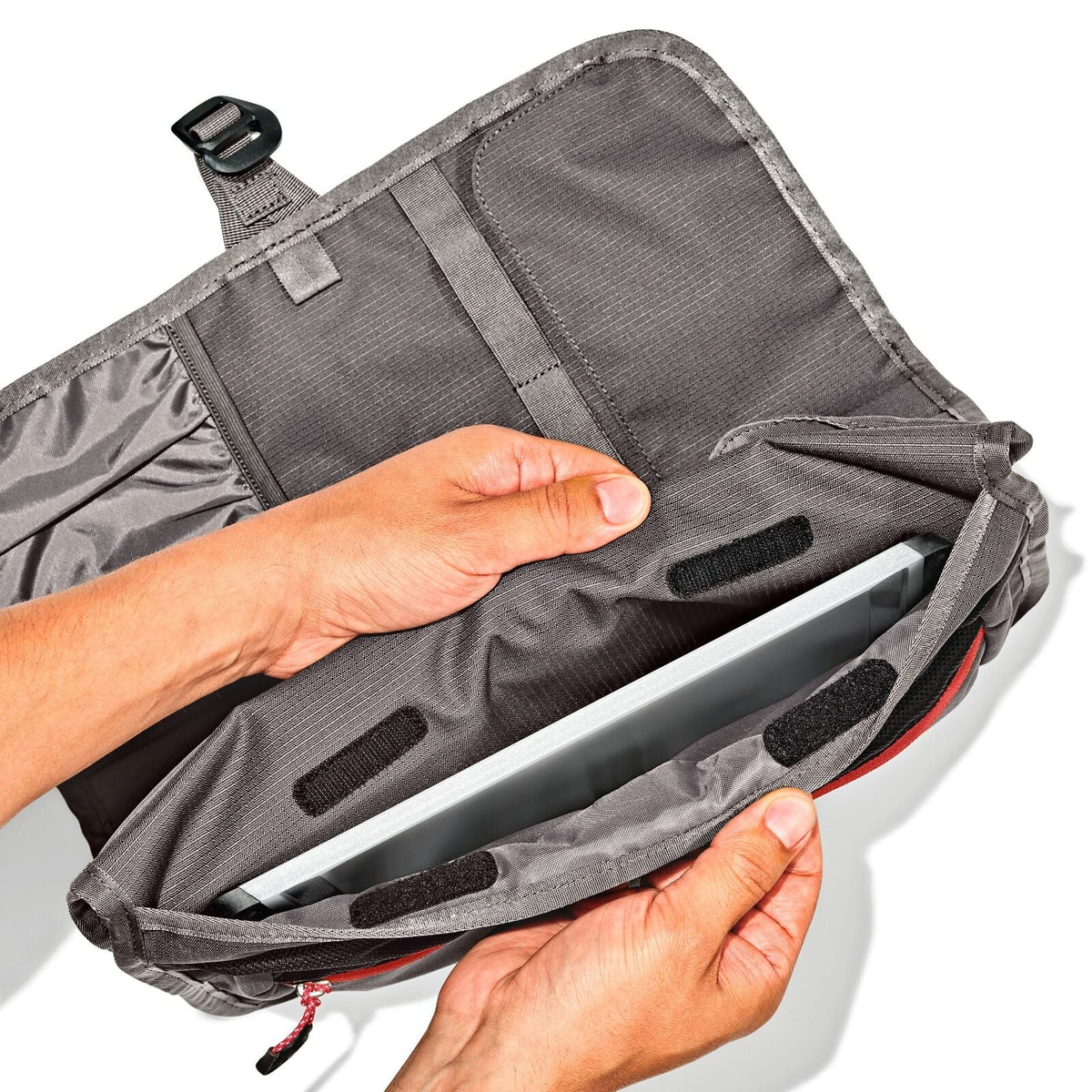 outdoor-camp-kitchen-tool-roll-n6 odr_9113900_campkitchentoolroll_pdp_07.jpeg